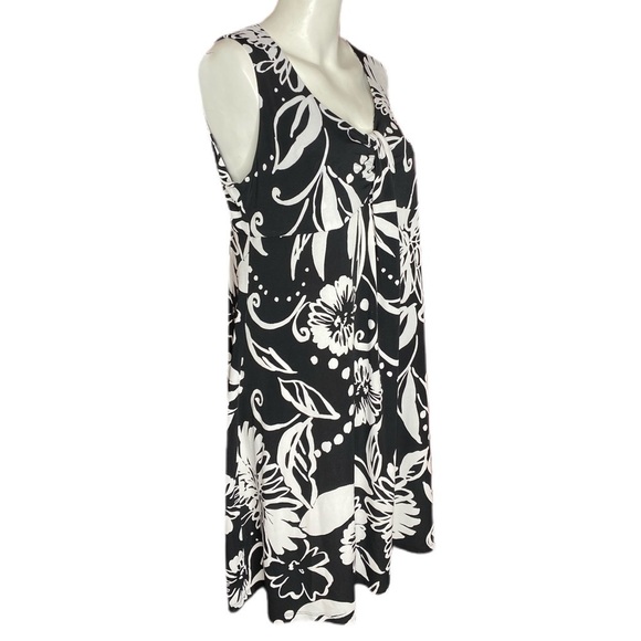 Style & Co. Black & White Floral Dress Size M - Picture 3 of 7